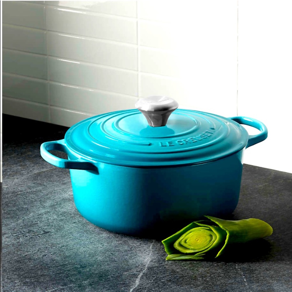 Le Creuset 5.5 Qt Dutch Oven in Caribbean Blue